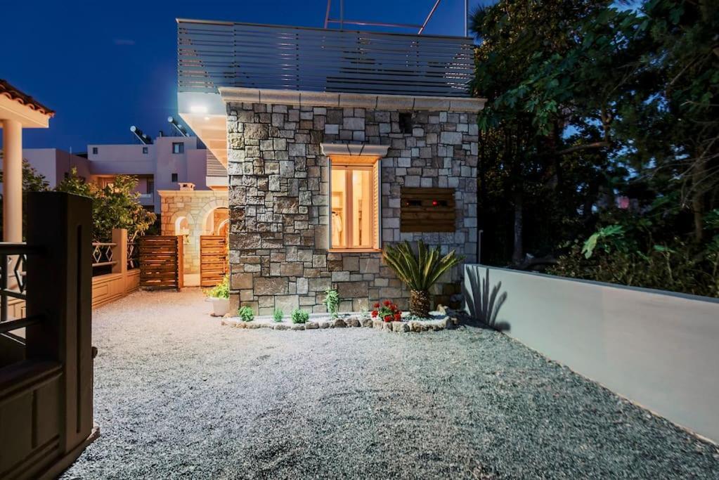 Myrovolos Luxury Eneida's House Ialysos (Rhodes)